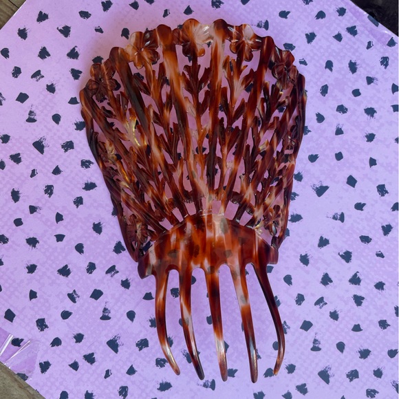 Antique Tortoise Shell Style Hair Adornment - Picture 1 of 5